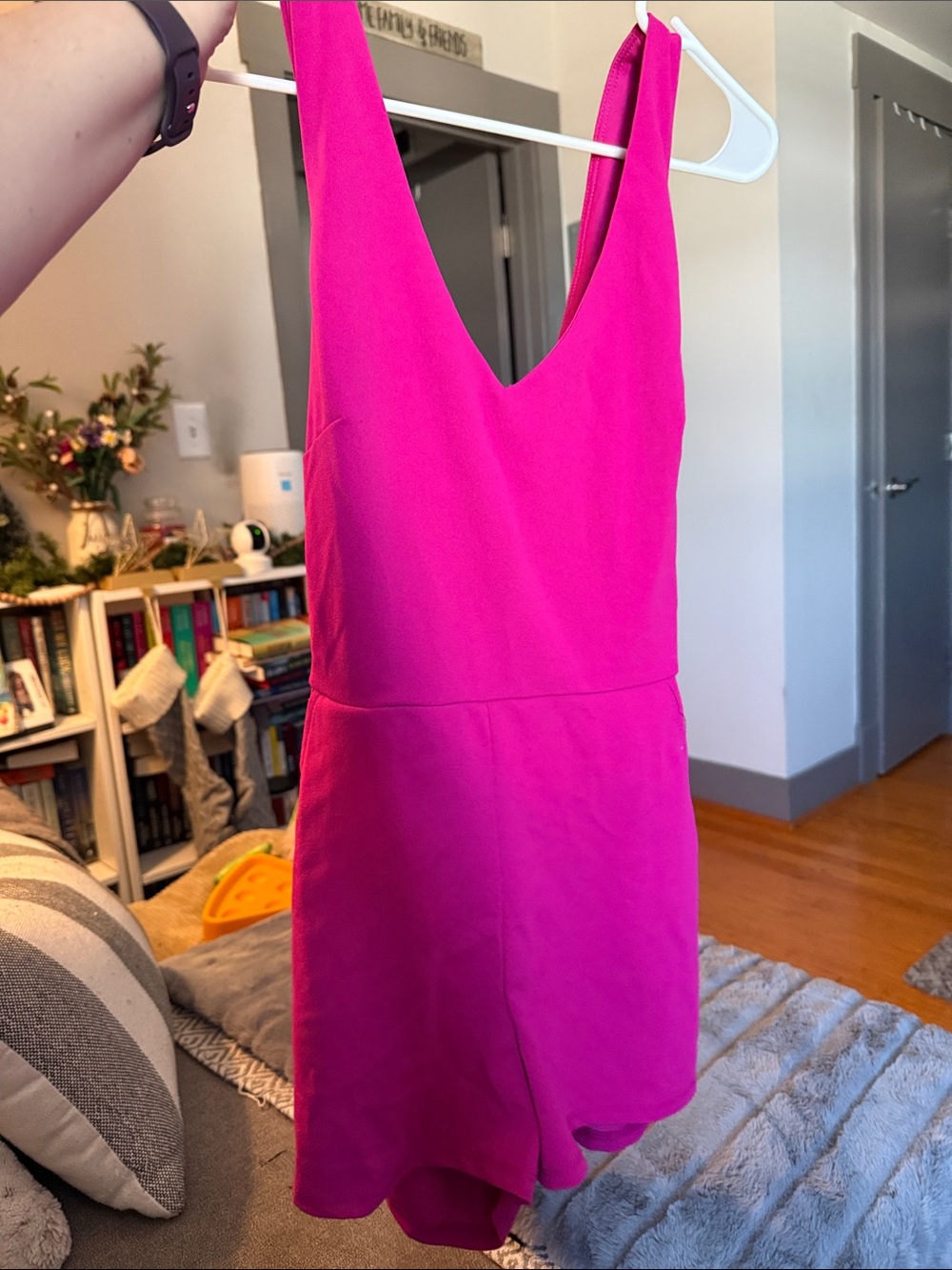 Sleeveless V-Neck Fuchsia Romper